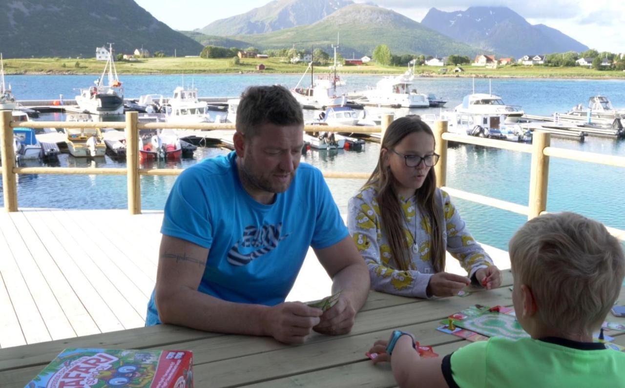Lofoten Rorbuutleie - Lilleeidet Gravdal  Luaran gambar